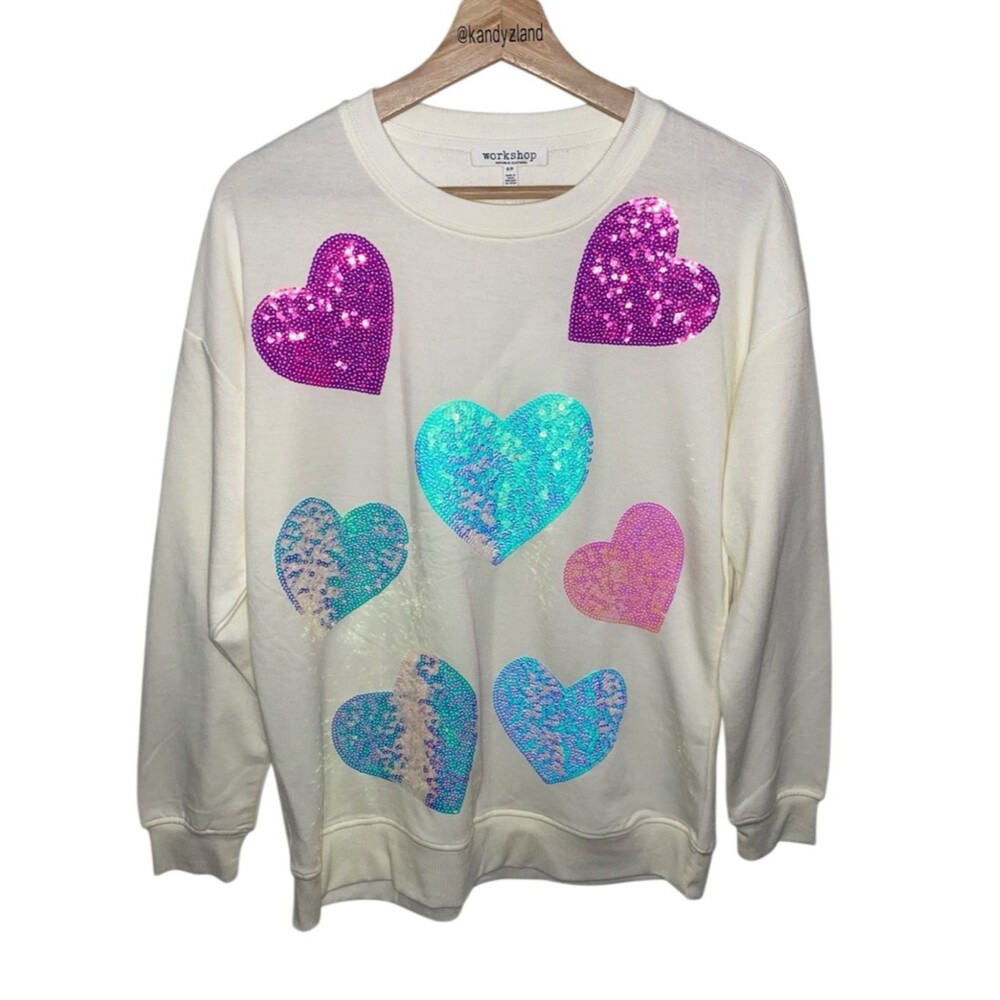 WORKSHOP Women’s Cream Sequin Heart Pullover Top